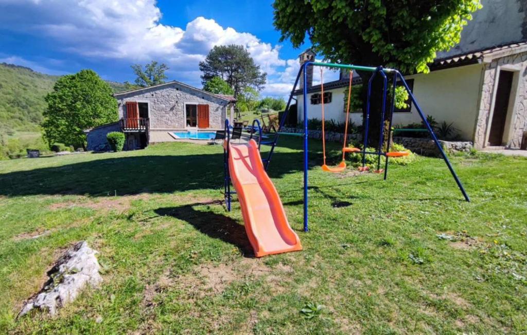 Beautiful Villa Ida & Mirko With Pool In Buzet Zewnętrze zdjęcie